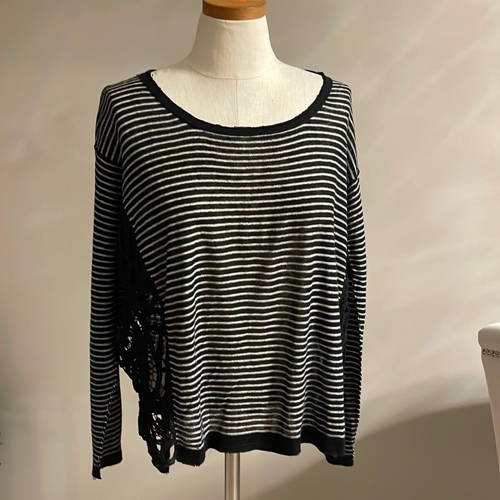 Free People stripped high low top / lace cut out exposed sides sz S oversized